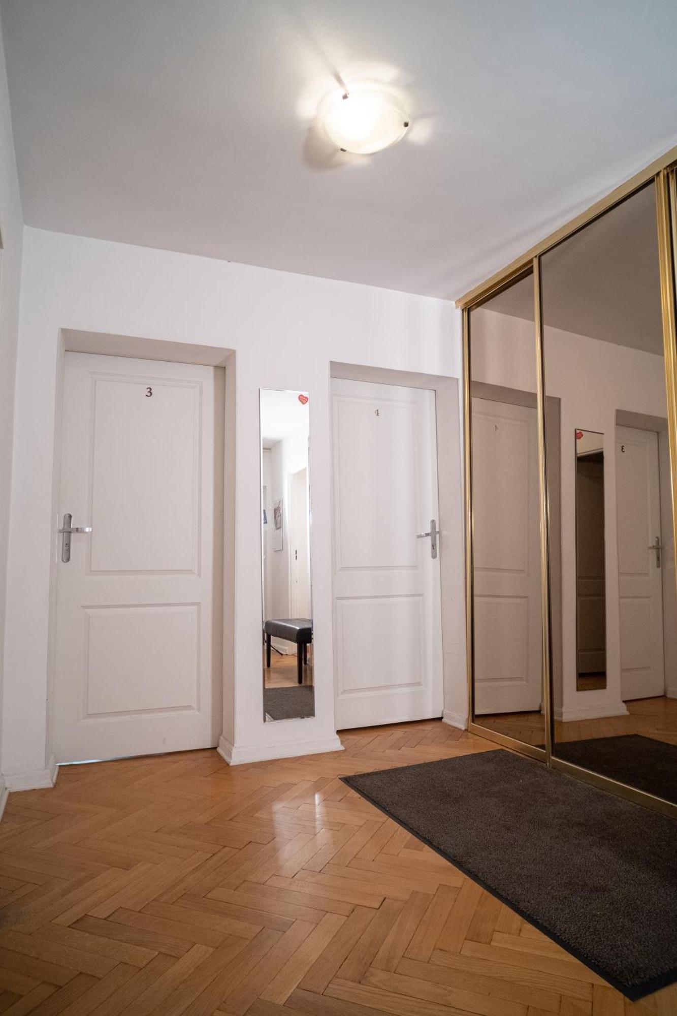 Apartrooms Near Old Town In Warsaw Dnf Done Invoice Bagian luar foto